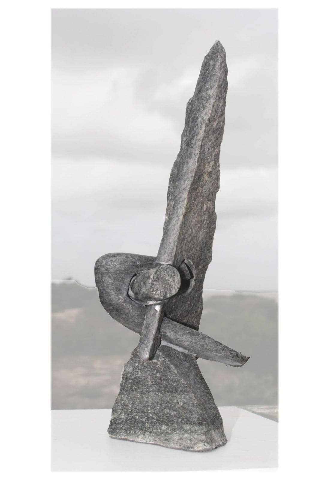 composición-2021-granito tallado y ensamblado-37-16-10cm